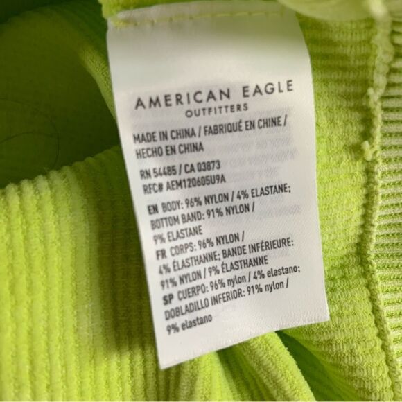 AMERICAN EAGLE Women’s Ribbed Seamless Cropped Green Halter Tank Top Size Medium - Picture 10 of 11